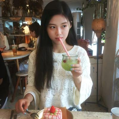 盛开的女人